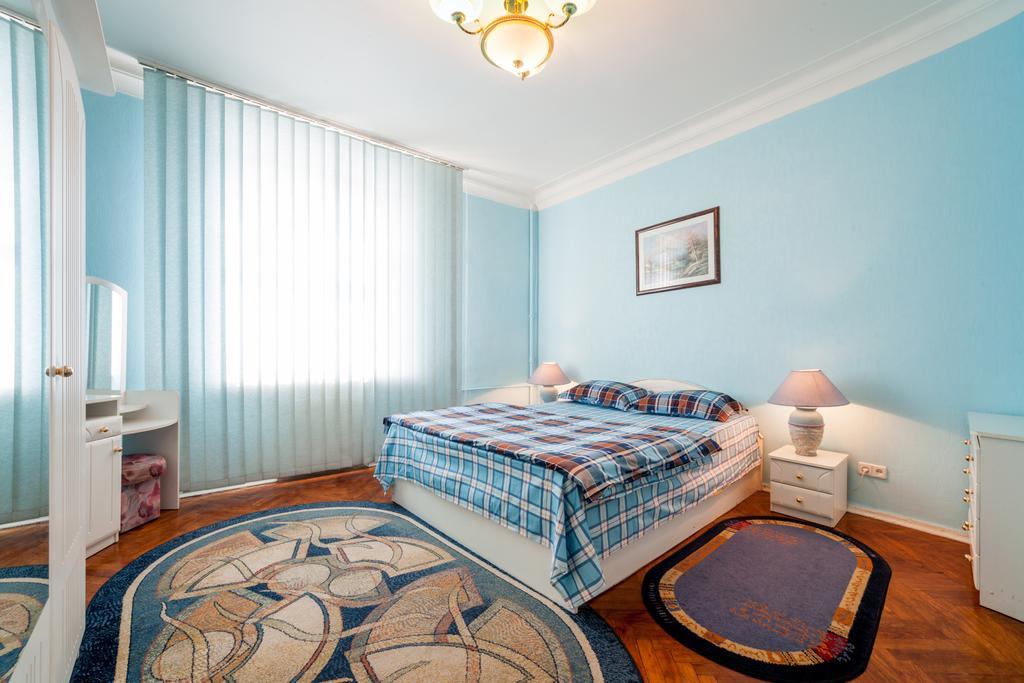 Apartments Near Khreshchatyk-Absolut Kiew Zimmer foto